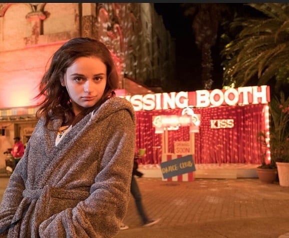 Joy King on the set of The Kissing Booth.