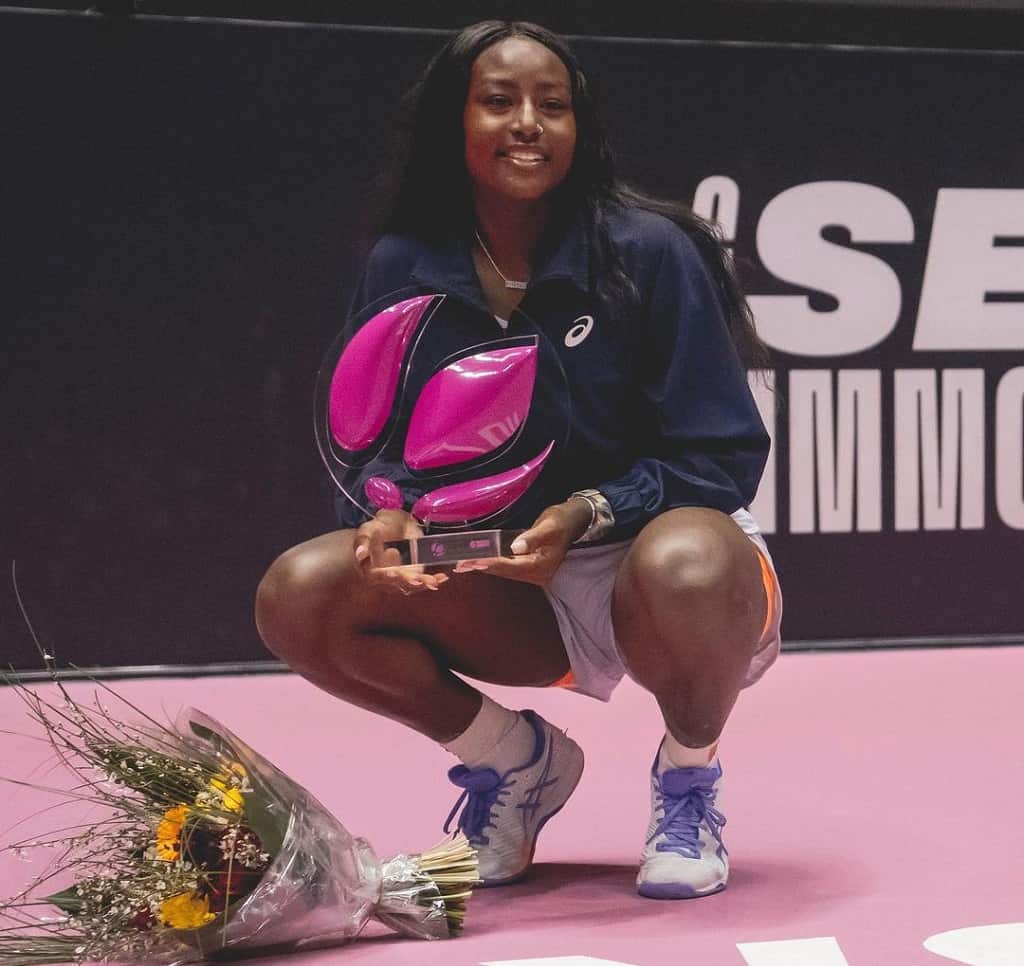 Alycia Parks with her first WTA Title Trophy.