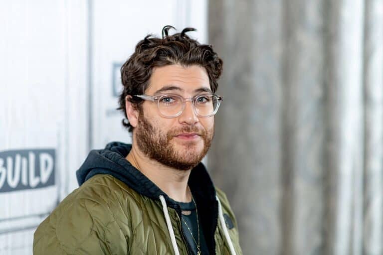 Adam Pally Has Two Kids With His Wife Daniella Liben, Family Parents And Ethnicity
