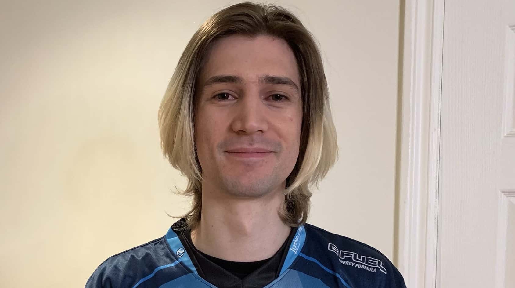 xQc brother