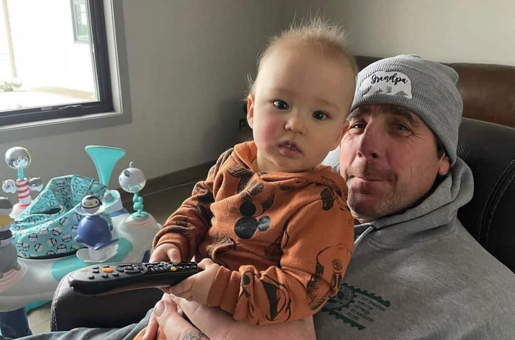 Jeff Dabe Shares an adorable picture with his grandkid (Source: Instagram)