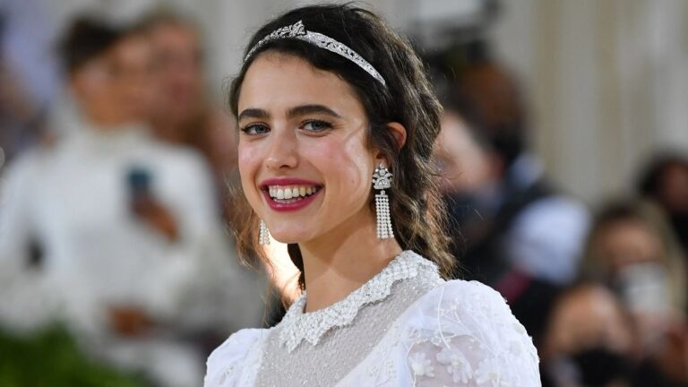 Fact Check: Is Margaret Qualley Lesbian Or Have Boyfriend?